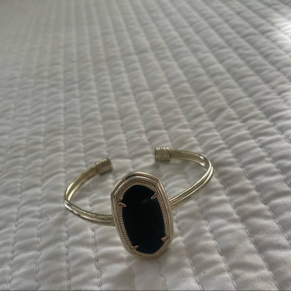 Kendra Scott bracelet